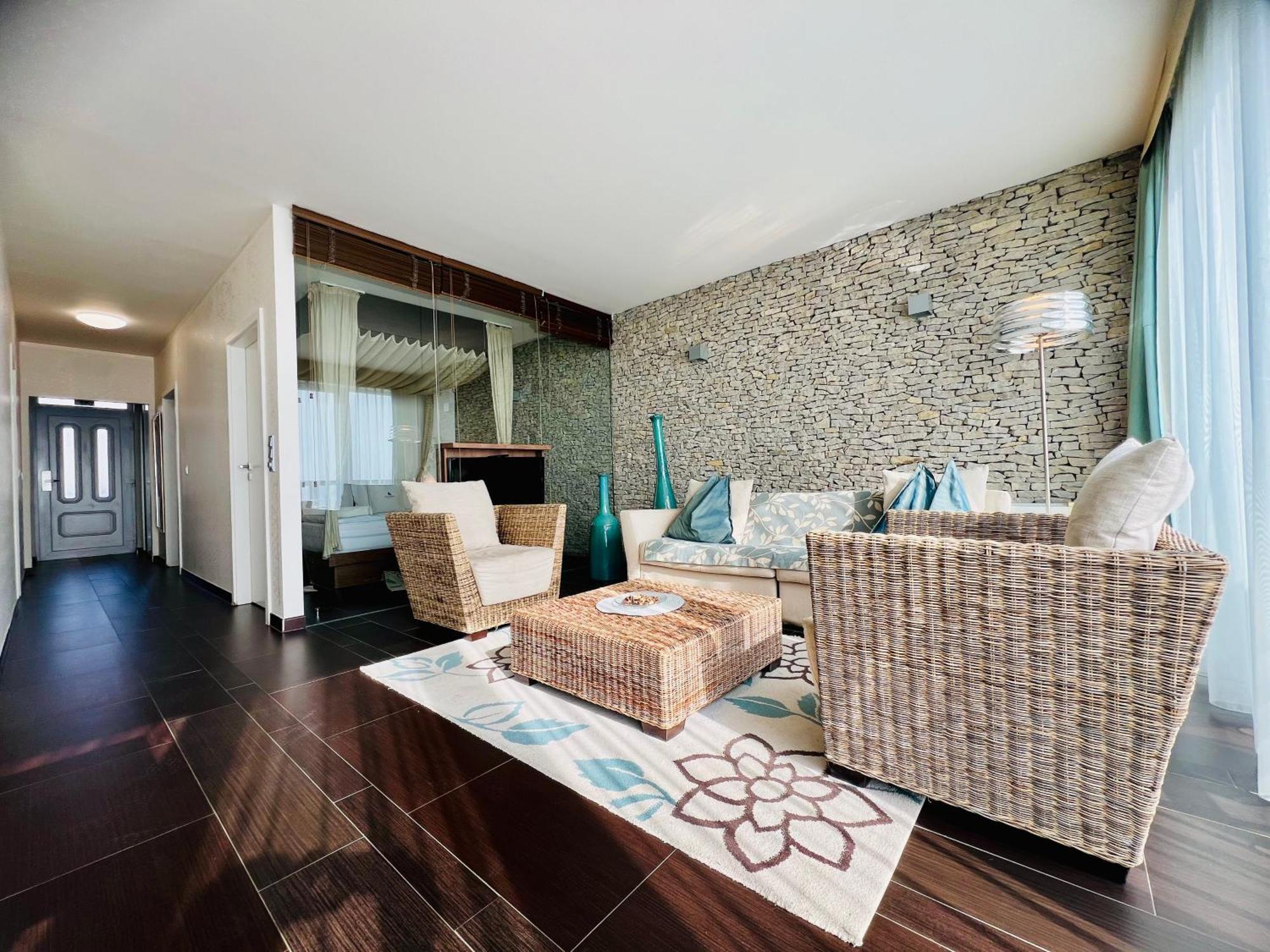 Echo Residence All Suite Hotel Tihany Exterior foto
