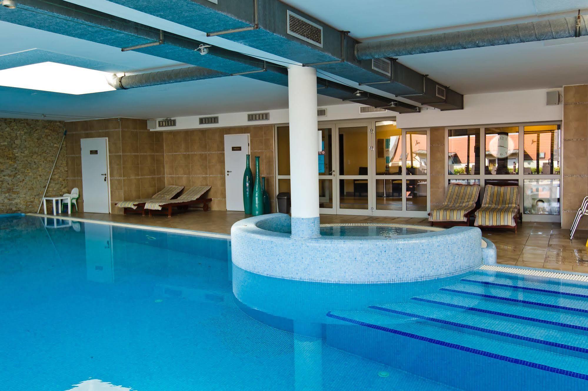 Echo Residence All Suite Hotel Tihany Exterior foto
